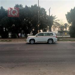 تۆیۆتا لاند کروزەر